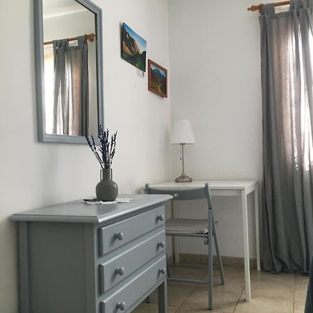 Apartamento Familiar Con Piscina Con Wi Fi En Los Cristianos Los Cristianos  Extérieur photo